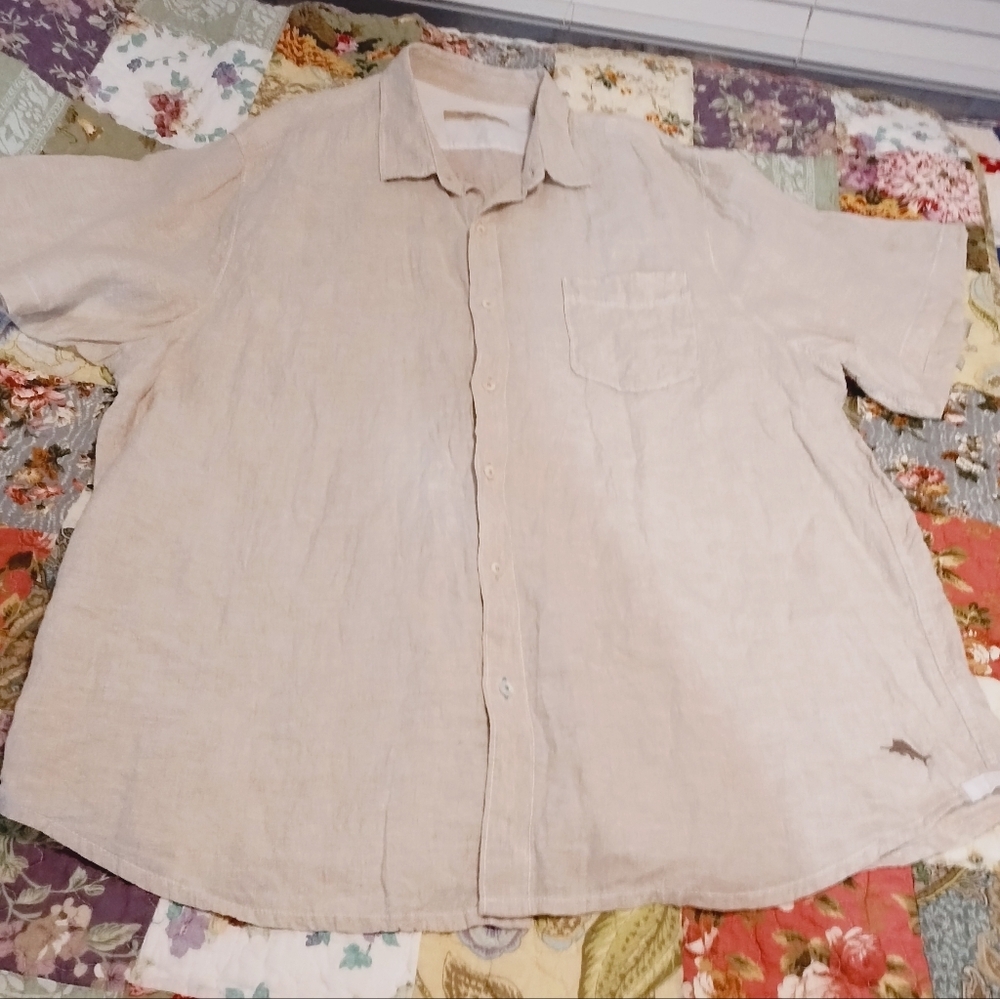 Tommy Bahama Men's Beige Short Sleeve 100%  Linen  Short Sleeve Shirt